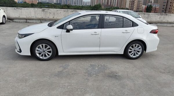 Toyota Corolla 1.8L DualEngine Hybrid Elite - 图片 5
