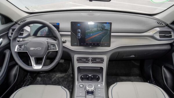 BYD Destroyer 05 PLUG IN Hybrid 2024 MODEL - 图片 4