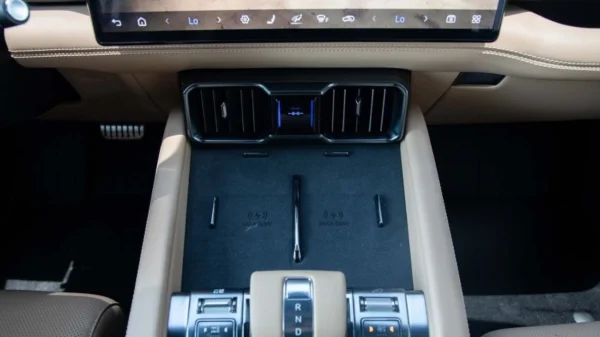 BYD Leopard 8 Formula Smart and Brave Flagship Edition (6/7 Seats) - 图片 7