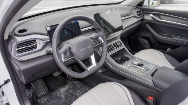 BYD Destroyer 05 PLUG IN Hybrid 2024 MODEL - 图片 6