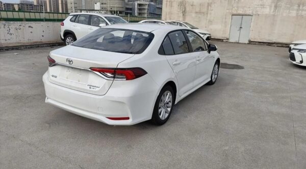Toyota Corolla 1.8L DualEngine Hybrid Elite - 图片 3