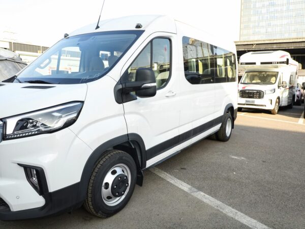 MAXUS EV90 2024 BUS 15-seater extended axle high roof 100kWh wholesale - 图片 16