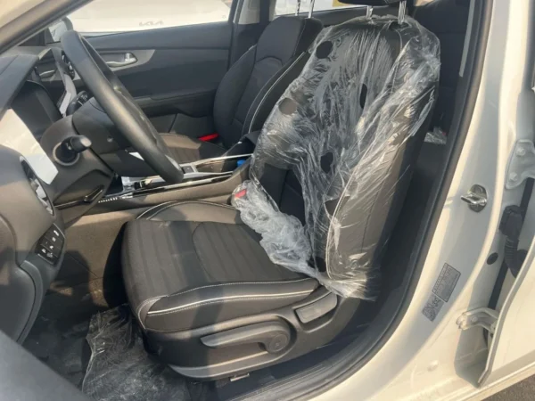 KIA K3 2024 1.5L CVT Comfort Premium - 图片 4