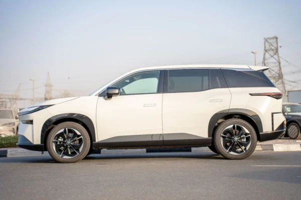 Toyota BZ3X 610km Max 2025 version EV SUV - 图片 8
