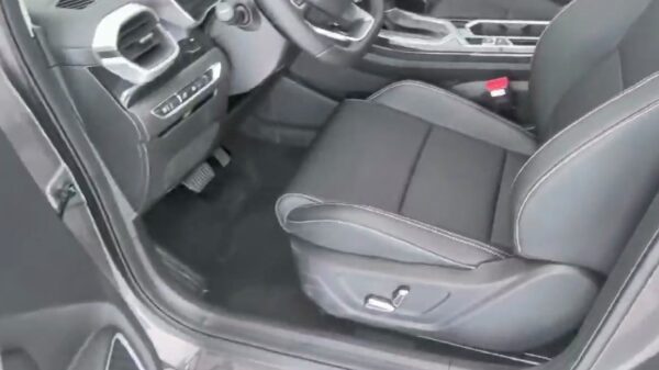 Geely Coolray 2025 1.5L CVT Super Max - 图片 3