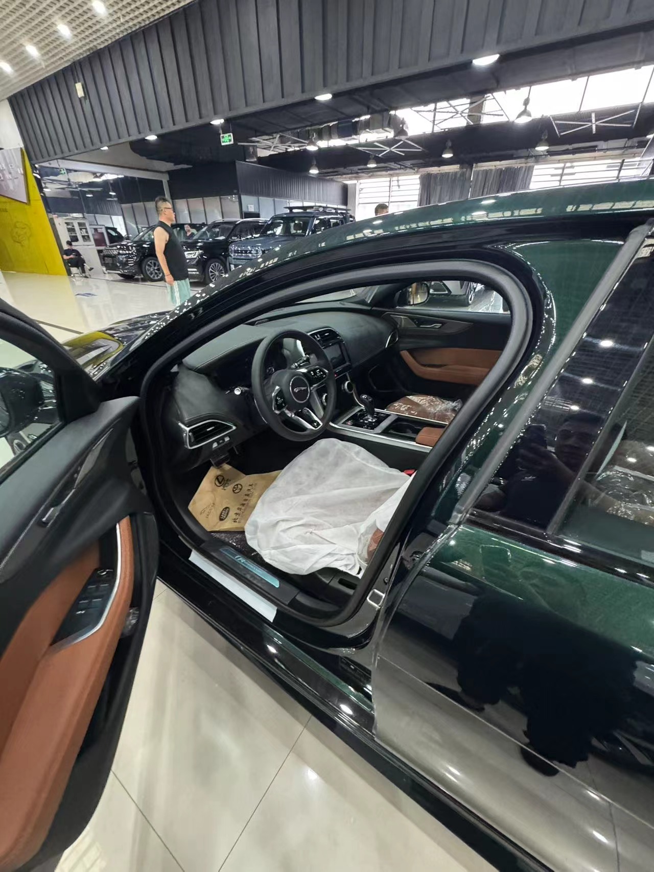 Jaguar XEL 2025 90th Anniversary for sale - 图片 3