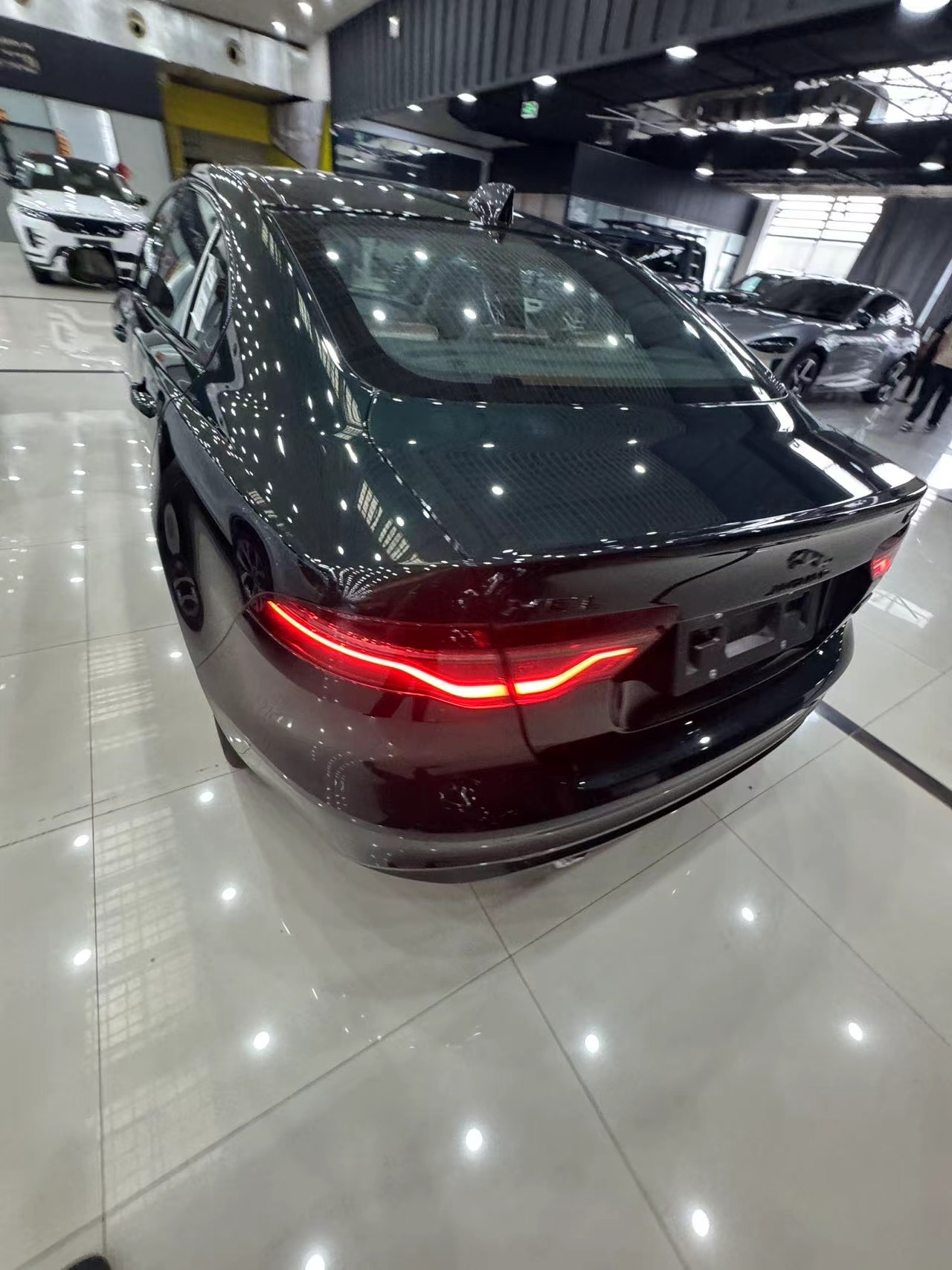 Jaguar XEL 2025 90th Anniversary for sale - 图片 6