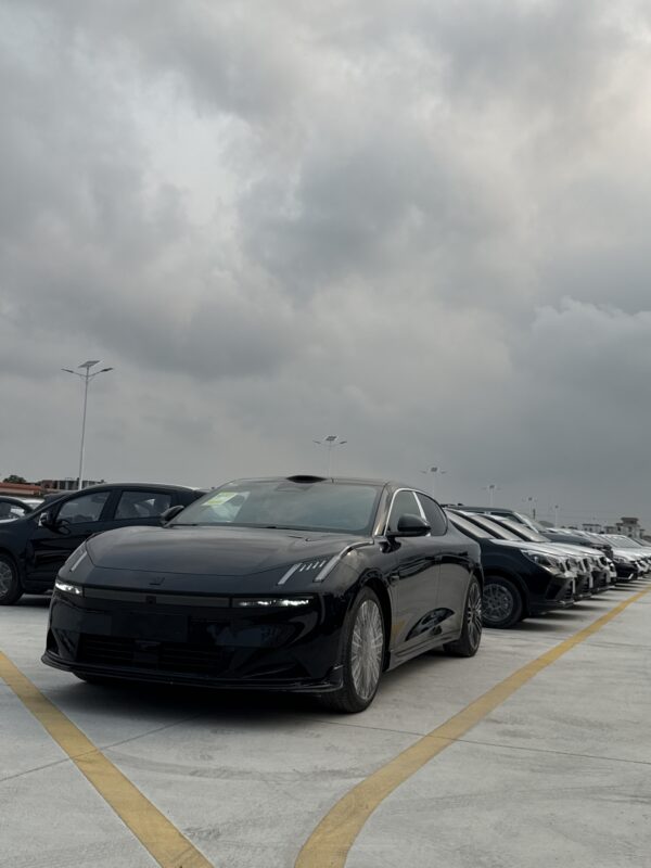 LynkCo 10 EM-P 4WD ULTRA